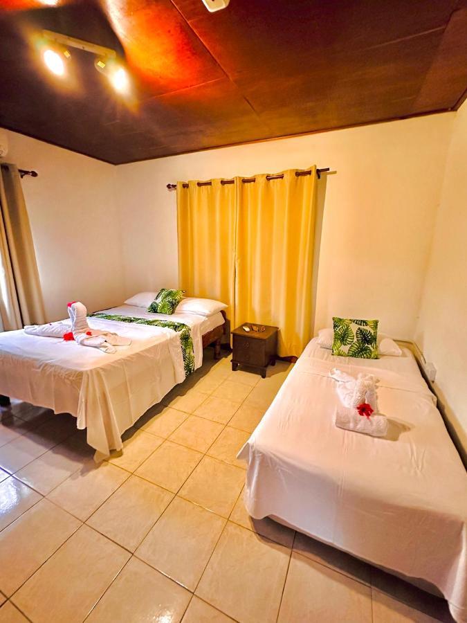 88 Days Self Catering Holidays & Accomodation Baie Lazare  Kültér fotó